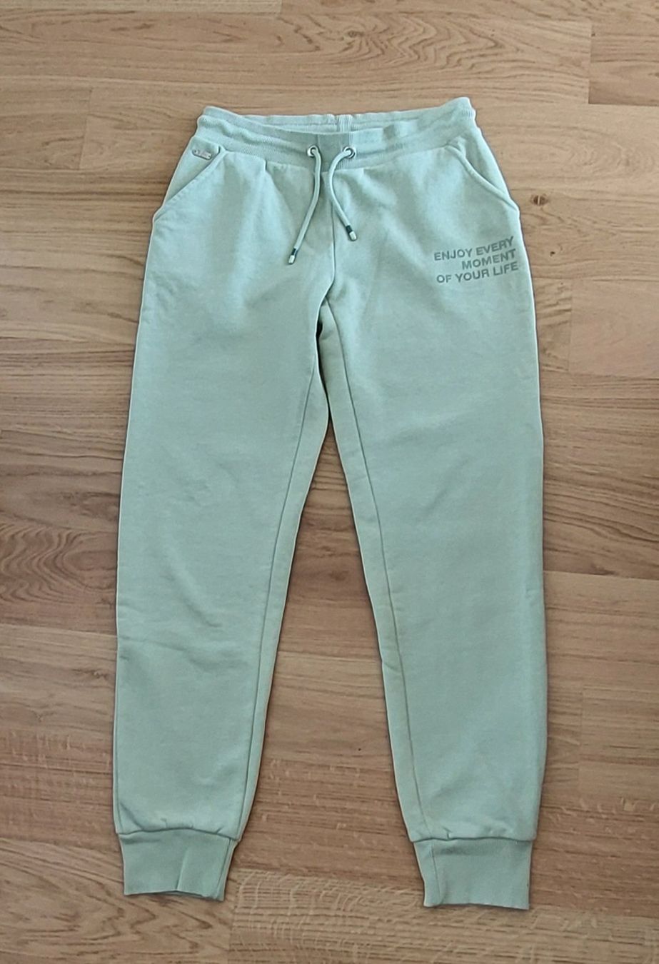 Buffalo Hosen: Freizeithose – Neu (gemäss Beschreibung) aus Bellach von bri_m8rs