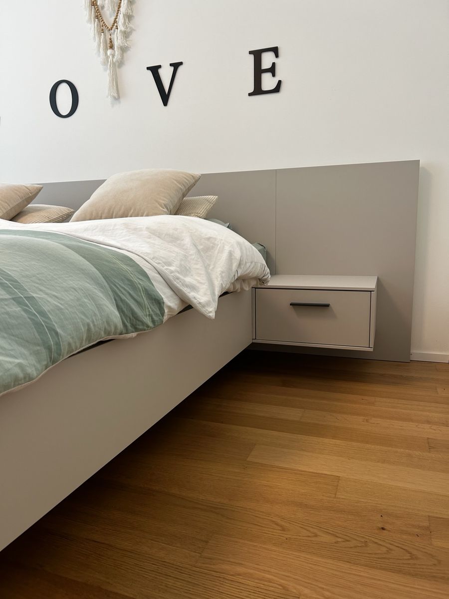 Betten: Bett mit Kommode – Gebraucht aus Schaffhausen von Denise_muegg 1