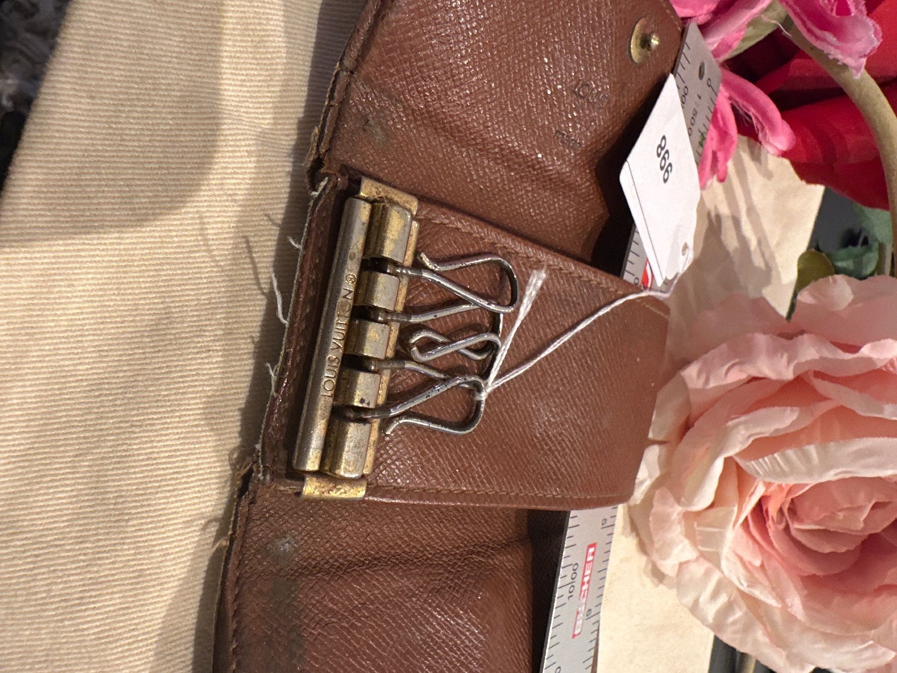 Louis Vuitton Portachiavi: Louis Vuitton Schlüsseletui - Nr. 998 – Usato da Hittnau venduto da LuxAndMore 3
