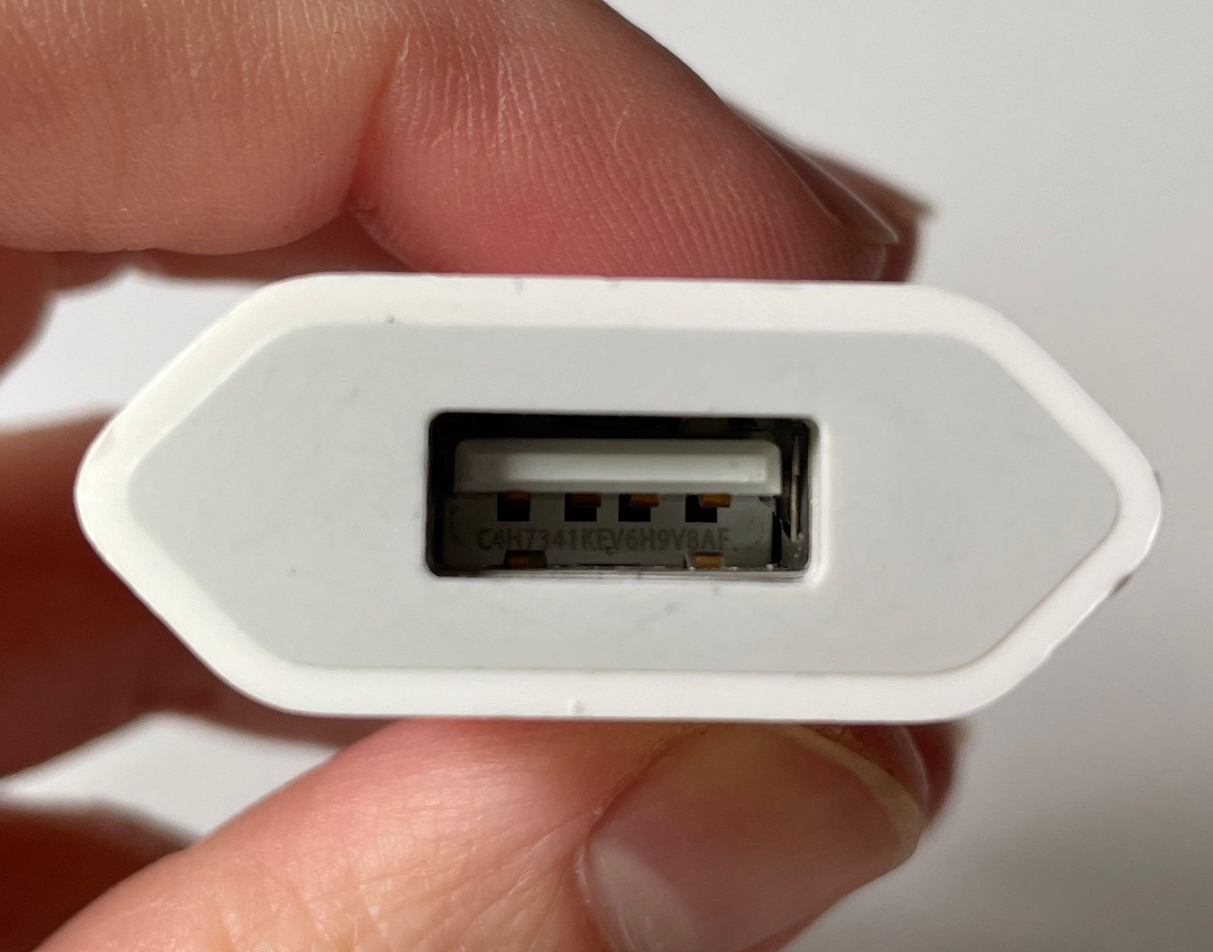 Apple Caricabatterie: Original Apple USB Ladeadapter, Stecker - guter Zustand – Usato da Urtenen-Schönbühl venduto da winterkalt 1