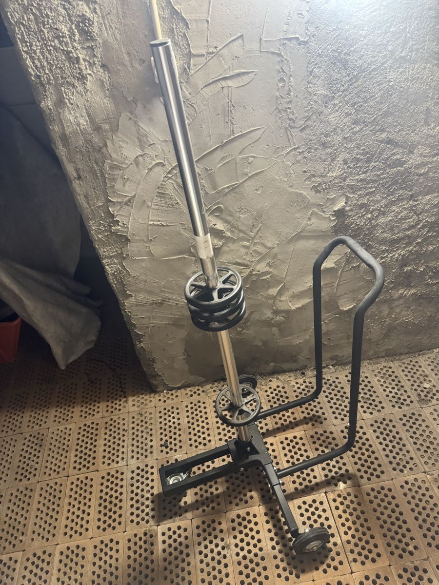 Valises & Sacs: Wheel Tree Stand  – D'occasion à Seuzach par Wolf936 1