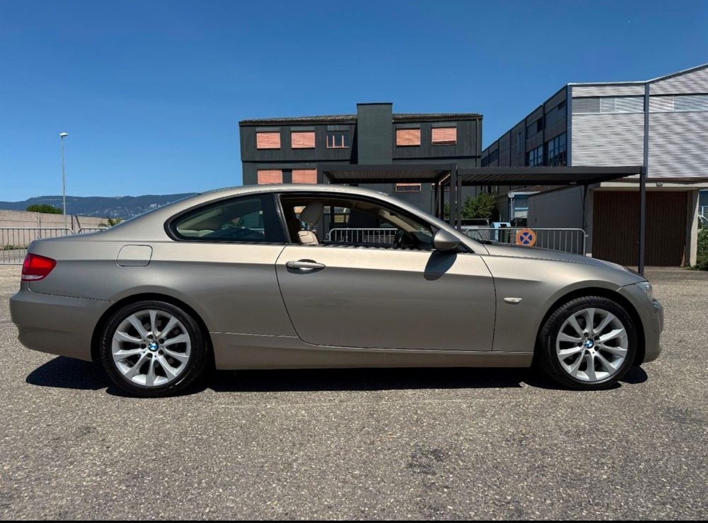 BMW Autos: BMW 3er Coupé mit Schaltgetriebe – Gebraucht aus St. Gallen von tol_gl8j 4