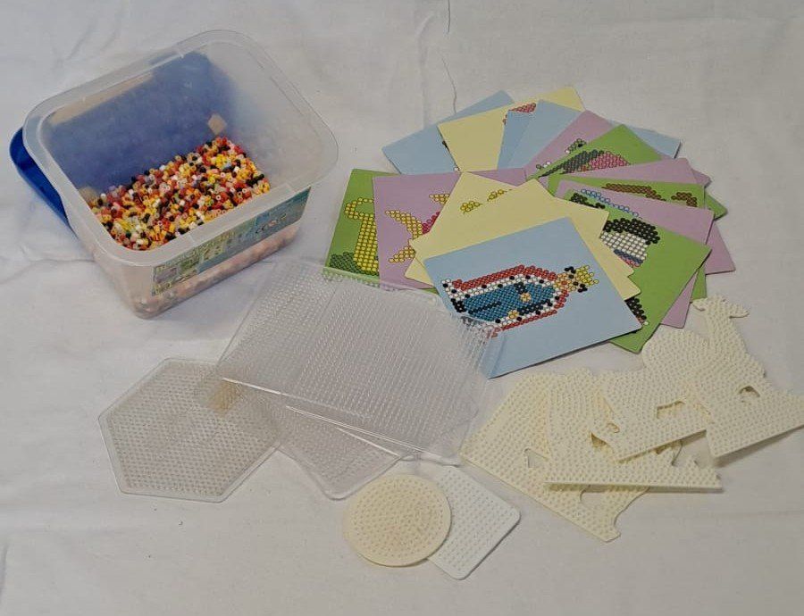 Kit bricolage: Bügelperlen – Usato da Huttwil venduto da Condora350