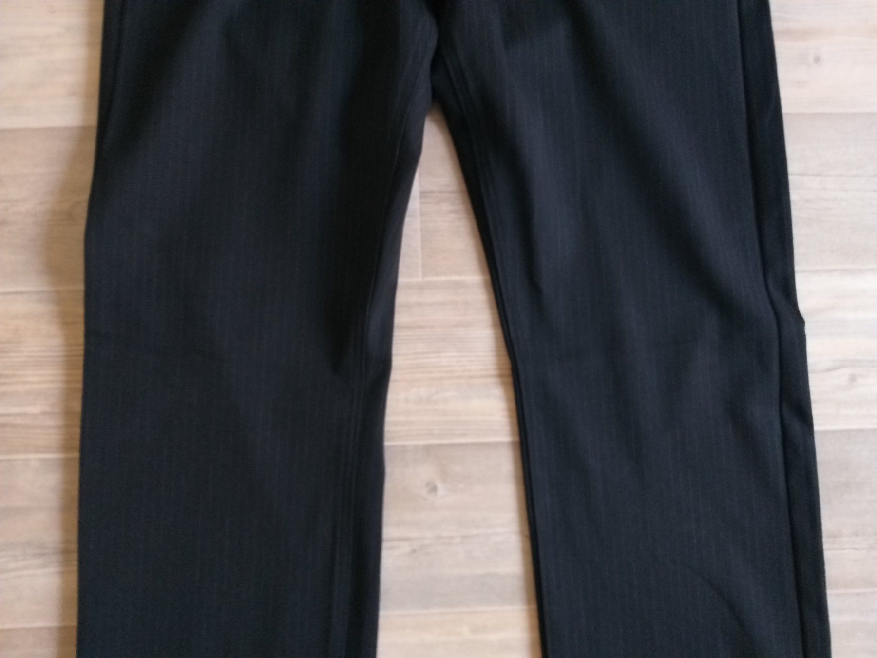 Pantaloni: CARVEN Pantalon / Hose taille / Grosse 44 – Usato da Cossonay-ville venduto da Super-Price-Quality 2