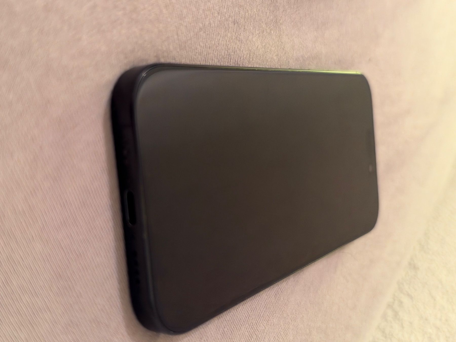 Apple Telefoni cellulari / Smartphones: iPhone 16 Pro schwarz 128gb – Usato da Liestal venduto da Francesco65_ 3