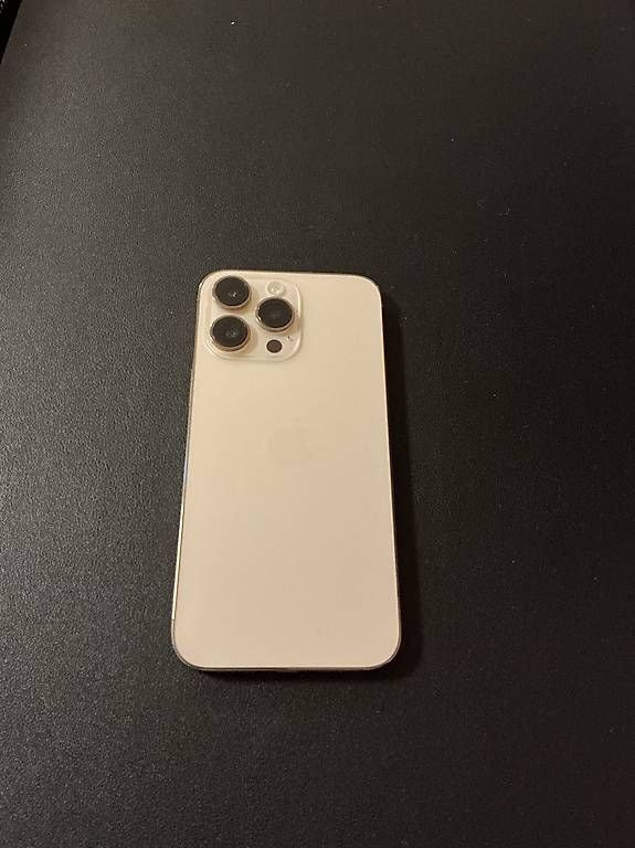 Telefoni cellulari / Smartphones: iPhone 14 Pro Max 128 GB Gold - Orginalverpackung + Zubehör – Usato da Würenlingen venduto da byt_pkz8 2