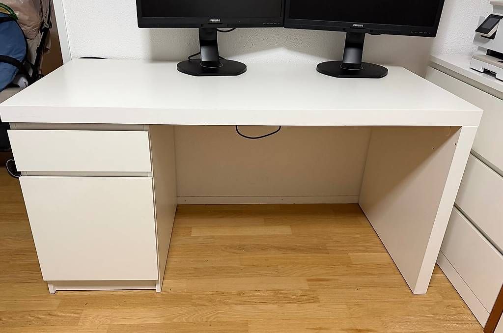 Bureaux: Ikea Malm Schreibtisch – D'occasion à Frauenfeld par ser_79zk
