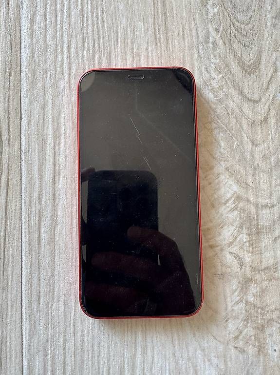 Handys / Smartphones: Apple iPhone 12 mini - 64GB rouge – Gebraucht aus Bussigny von Littlefrenchy1 1