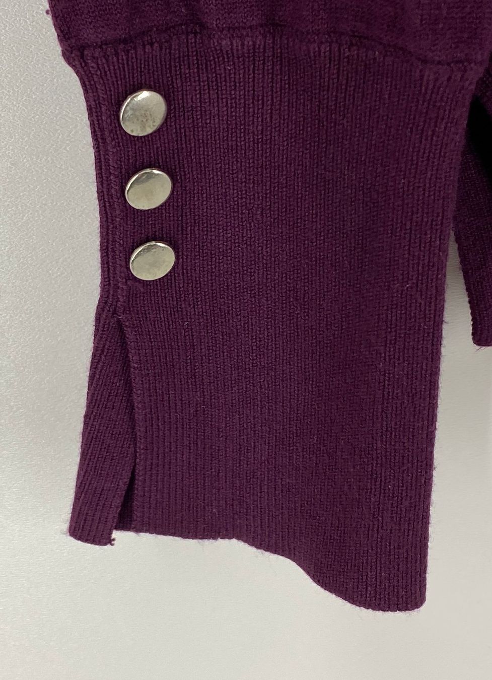 Giacche: Feinstrickjacke mit Knöpfen, violett – Usato da Mülligen venduto da Chleeblatt1941 2
