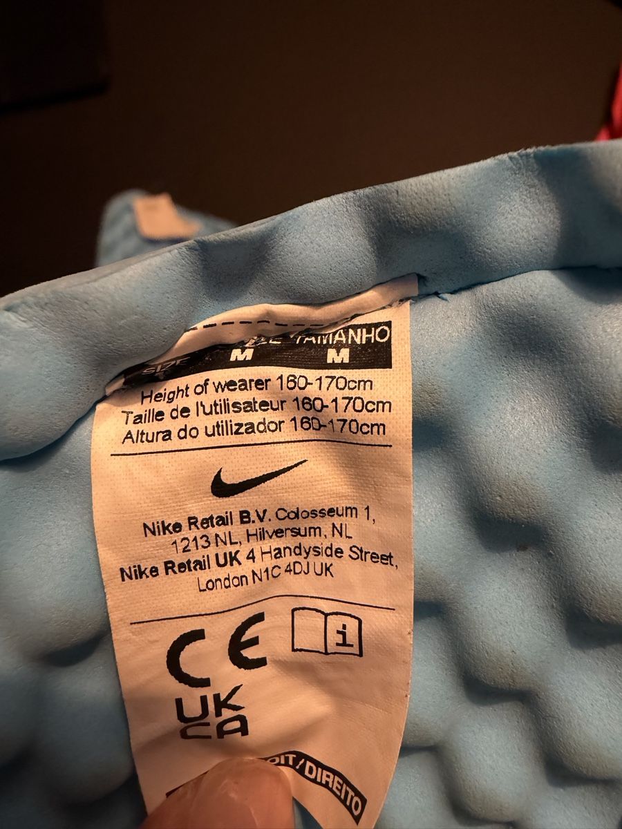 Nike Schutz & Schoner: Schienbeinschoner Junior  – Gebraucht aus Rüschlikon von veraguth22 1