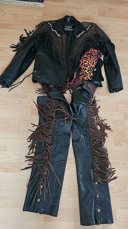 Harley Kluft für die Dame mit Chaps-Hose 1 A Grösse in M (Neu (gemäss ...