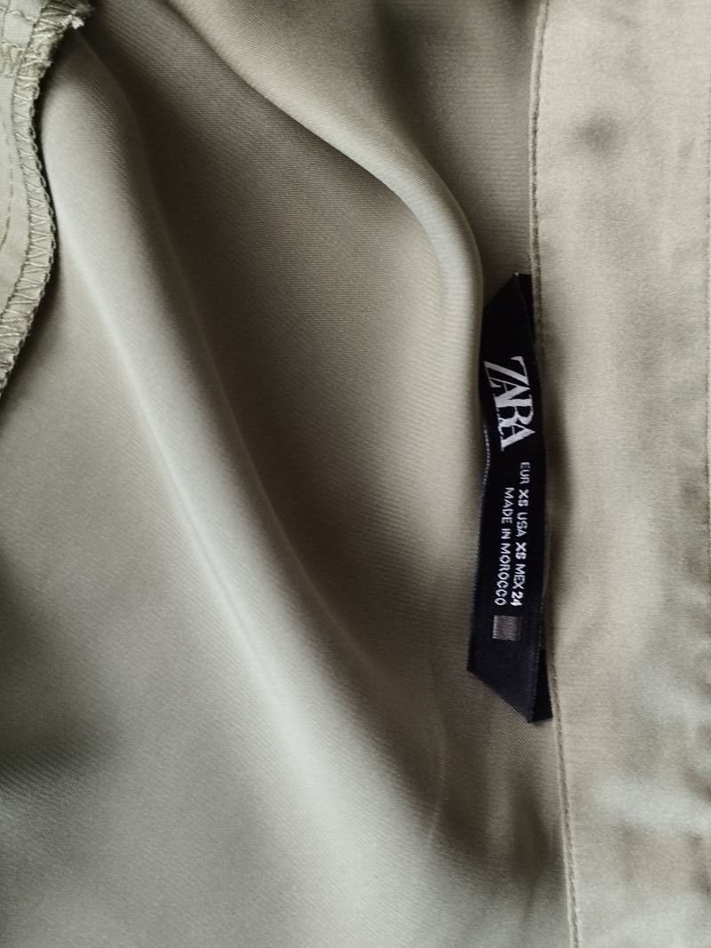Zara Blusen: ZARA Bluse Gr XS – Gebraucht aus Schübelbach von Restwert_Schubelbach 5