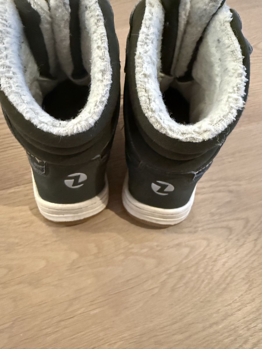 Schuhe für Jungen: Kinderstiefel Zigzag grün Grösse 30 – Gebraucht aus Rümlang von zflyfa0001 3
