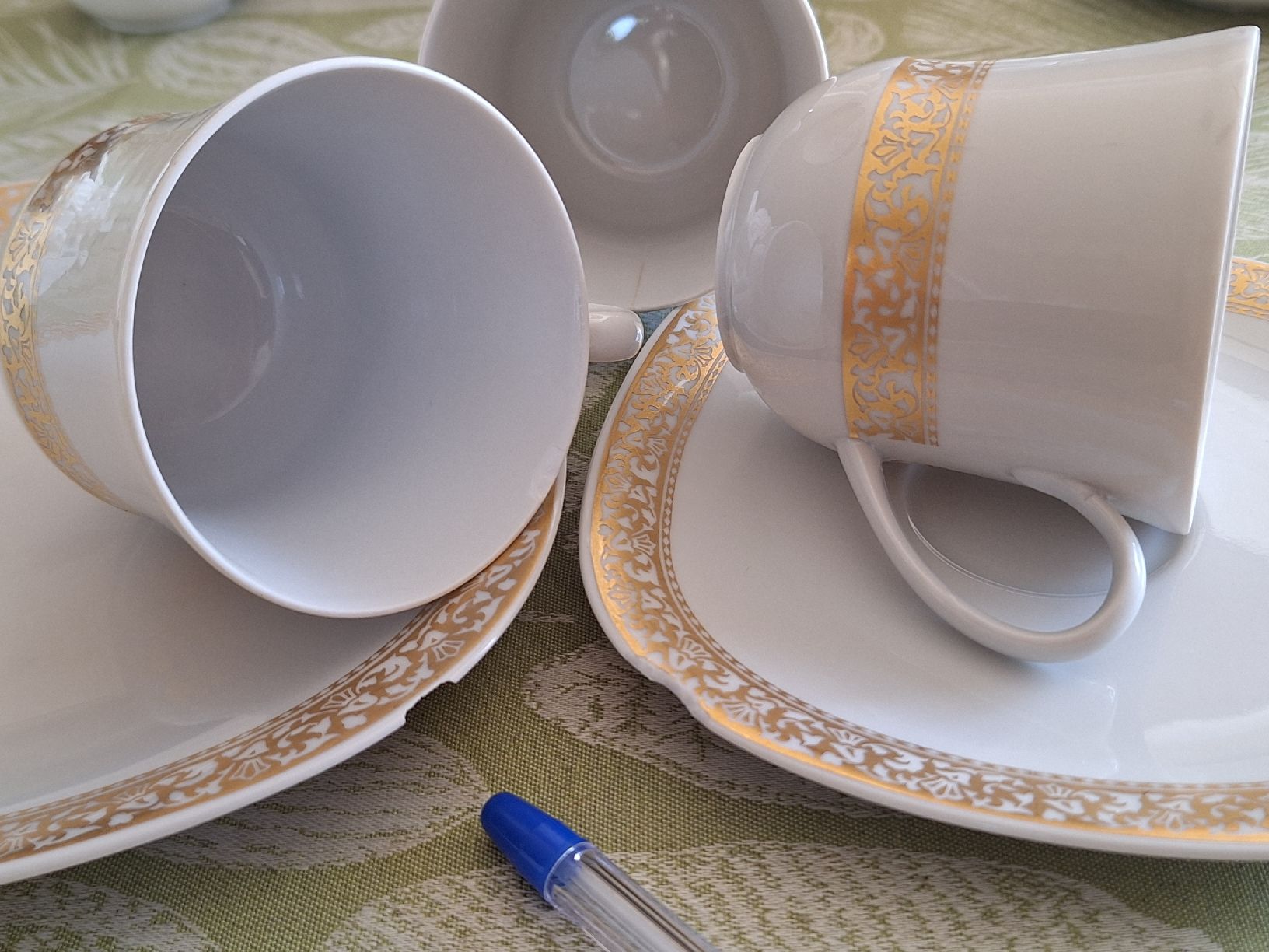 Geschirrsets: Kaffee und Tee Geschirrset Langenthal – Gebraucht aus Genolier von Antoine30 6
