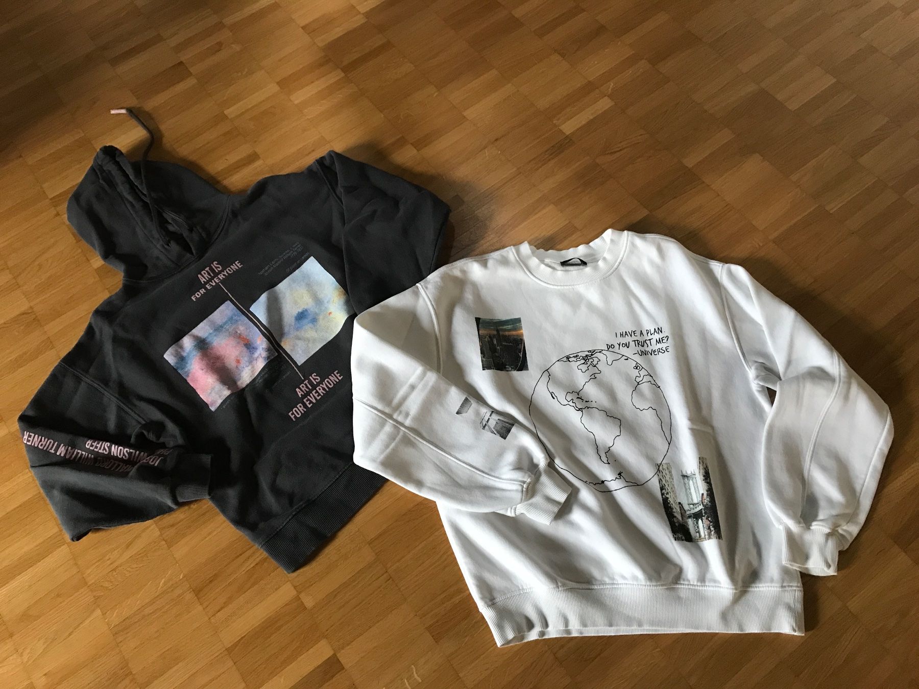 Lotti & Set di vestiti: 2 Sweatshirts Gr S/M – Usato da St. Margrethen SG venduto da kellenbh