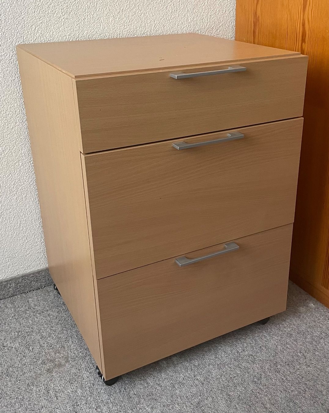 Schränke: Rollschrank mit Schubladen – Gebraucht aus Bubikon von lontalk