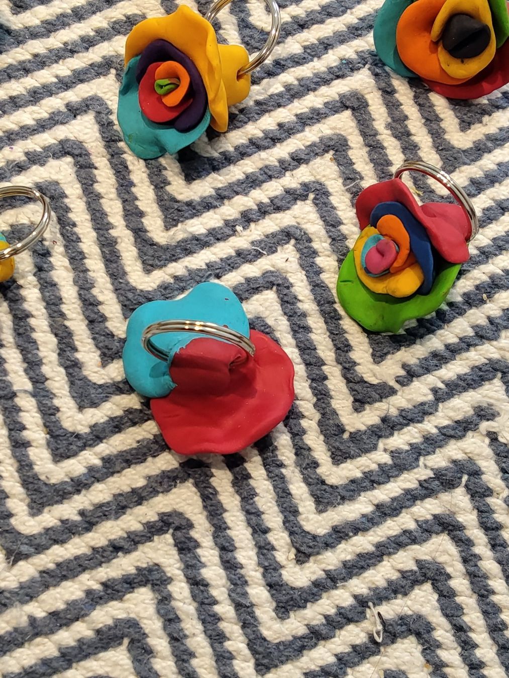 Portachiavi: Colorful handmade spring floral key rings. – Nuovo (secondo la descrizione) da Bellikon venduto da MellonCollieMitTwint 1