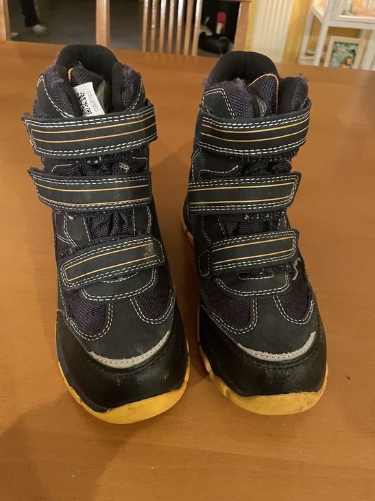 Scarpe per ragazzi: Junge Stiefel Boots 34 Fila – Usato da Bergdietikon venduto da antovale 1