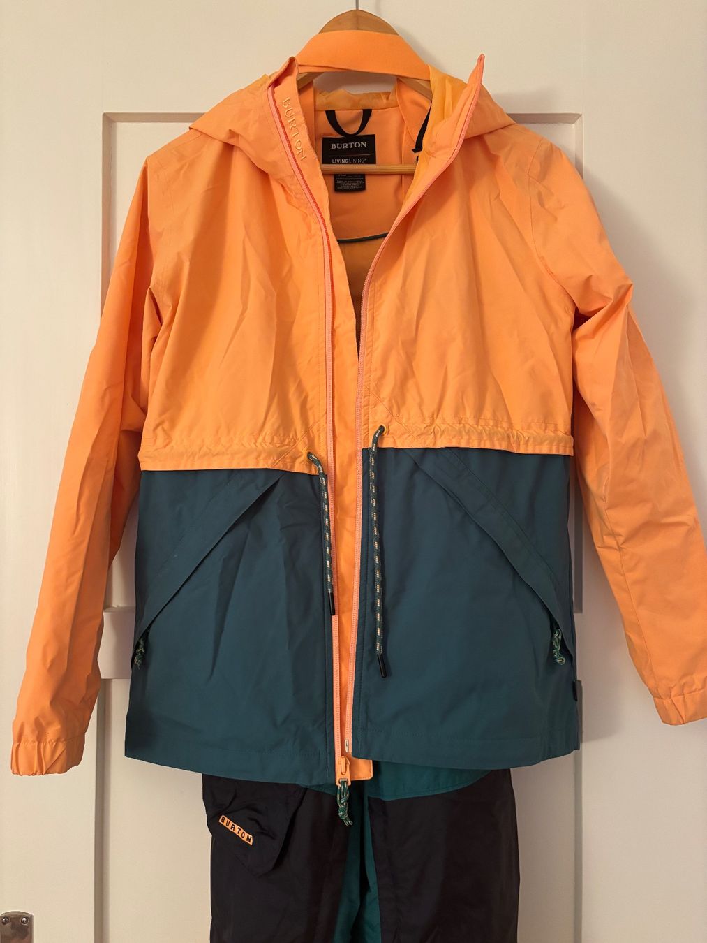 Burton Completi: Burton Anzug XS / Kinder 155 – Usato da Zürich venduto da Ksenia_RBR