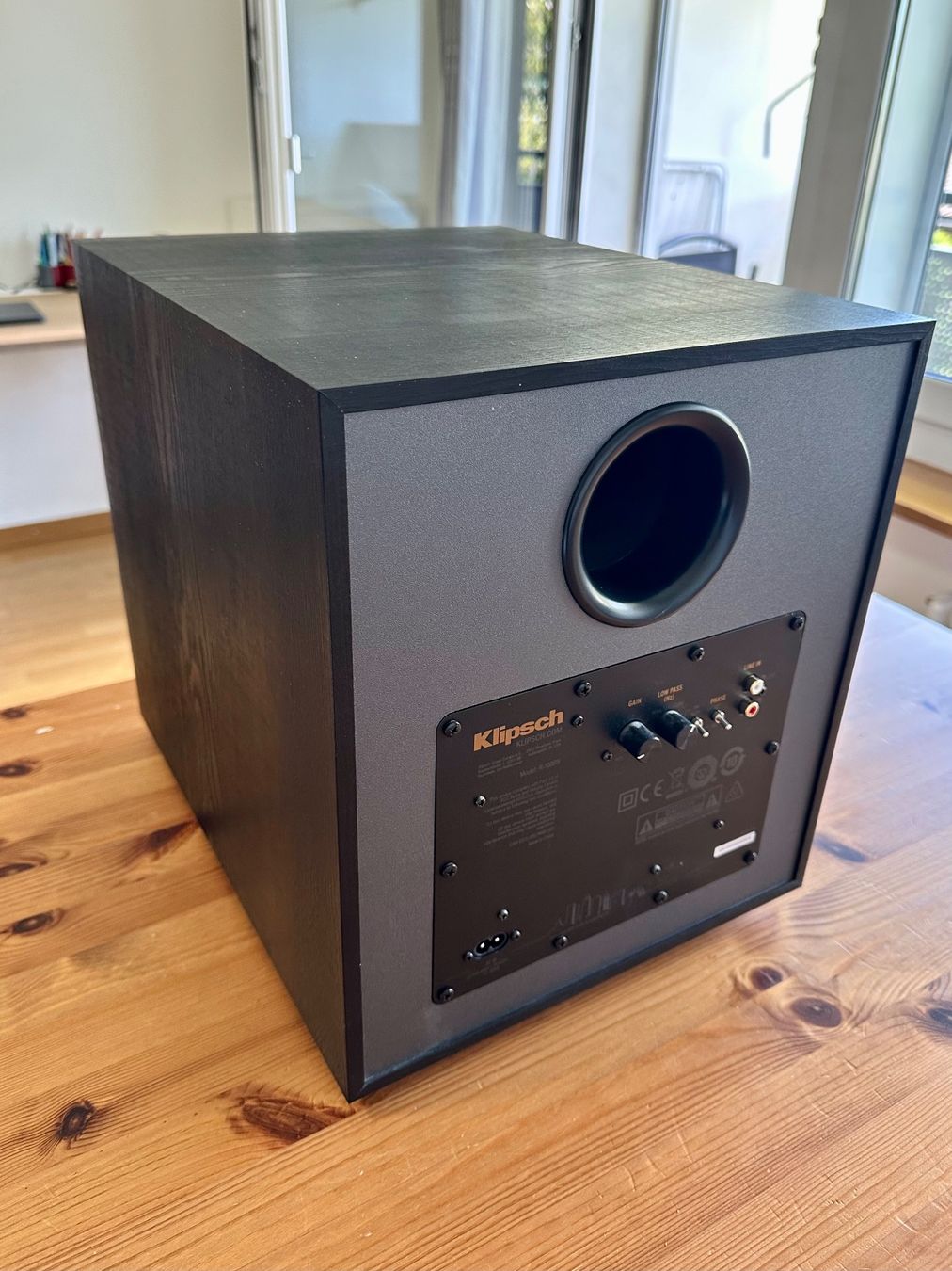 Klipsch Haut-parleurs: Klipsch R-100SW Subwoofer – D'occasion à Adliswil par felipe.macedo 3