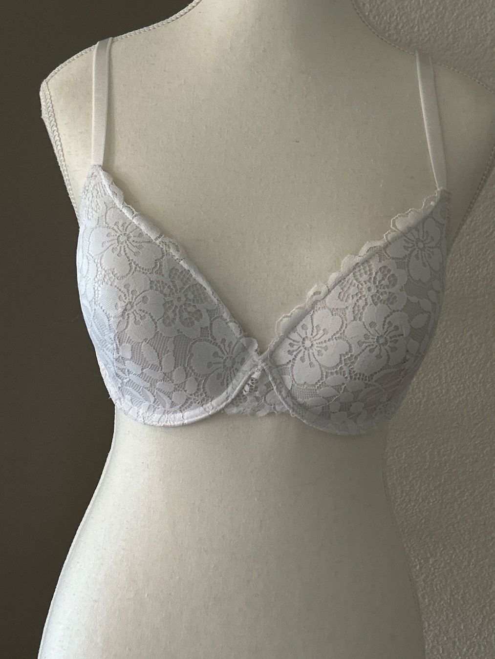 Altra biancheria intima: Schalen - BH Cup mit Spitzen überzogen creme 80 D – Nuovo (secondo la descrizione) da Brunnen venduto da Nala2929 1