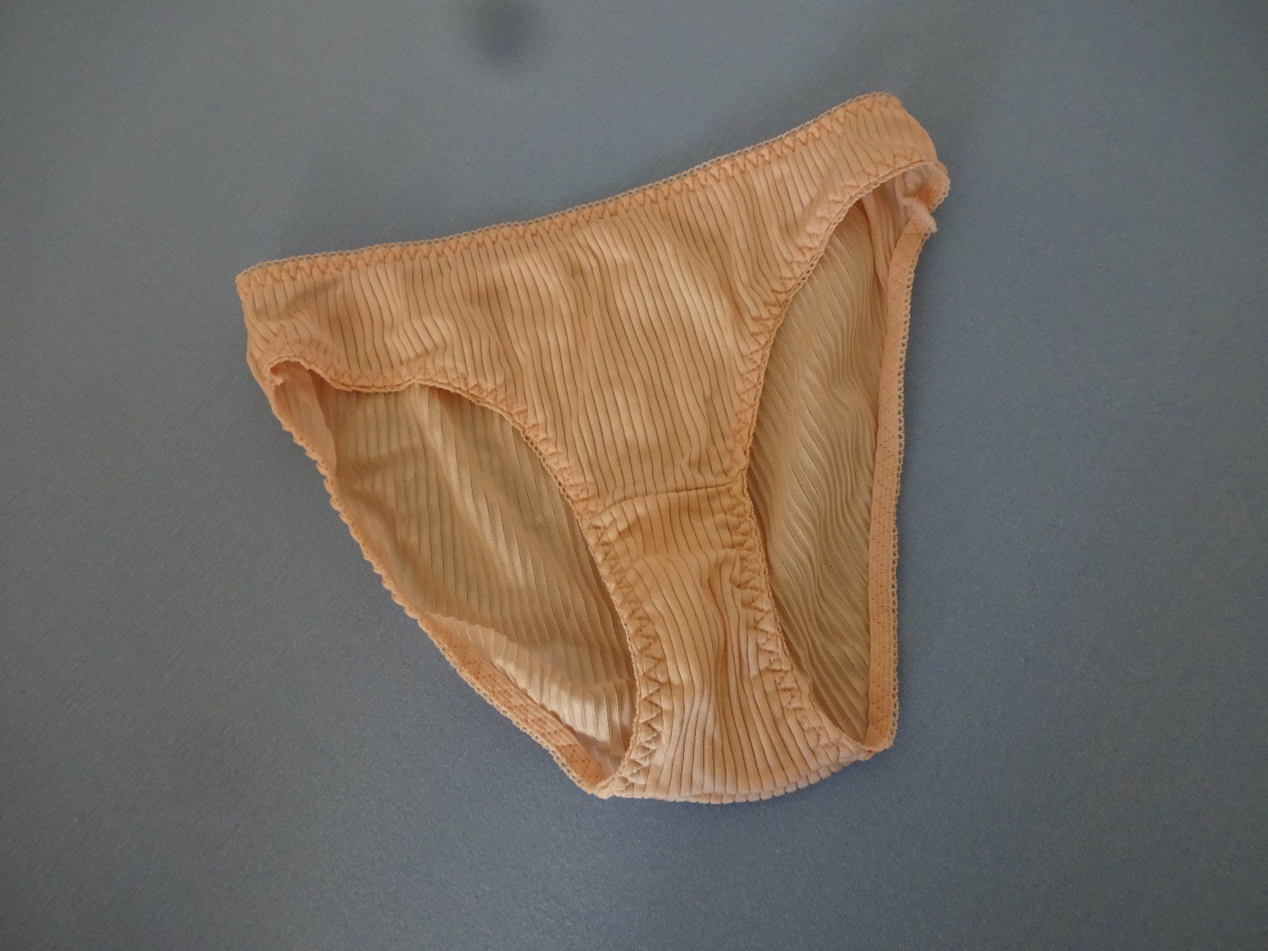 Sonstige Unterwäsche: Schöner Slip/Pants – Neu (gemäss Beschreibung) aus Rothrist von Mistery1