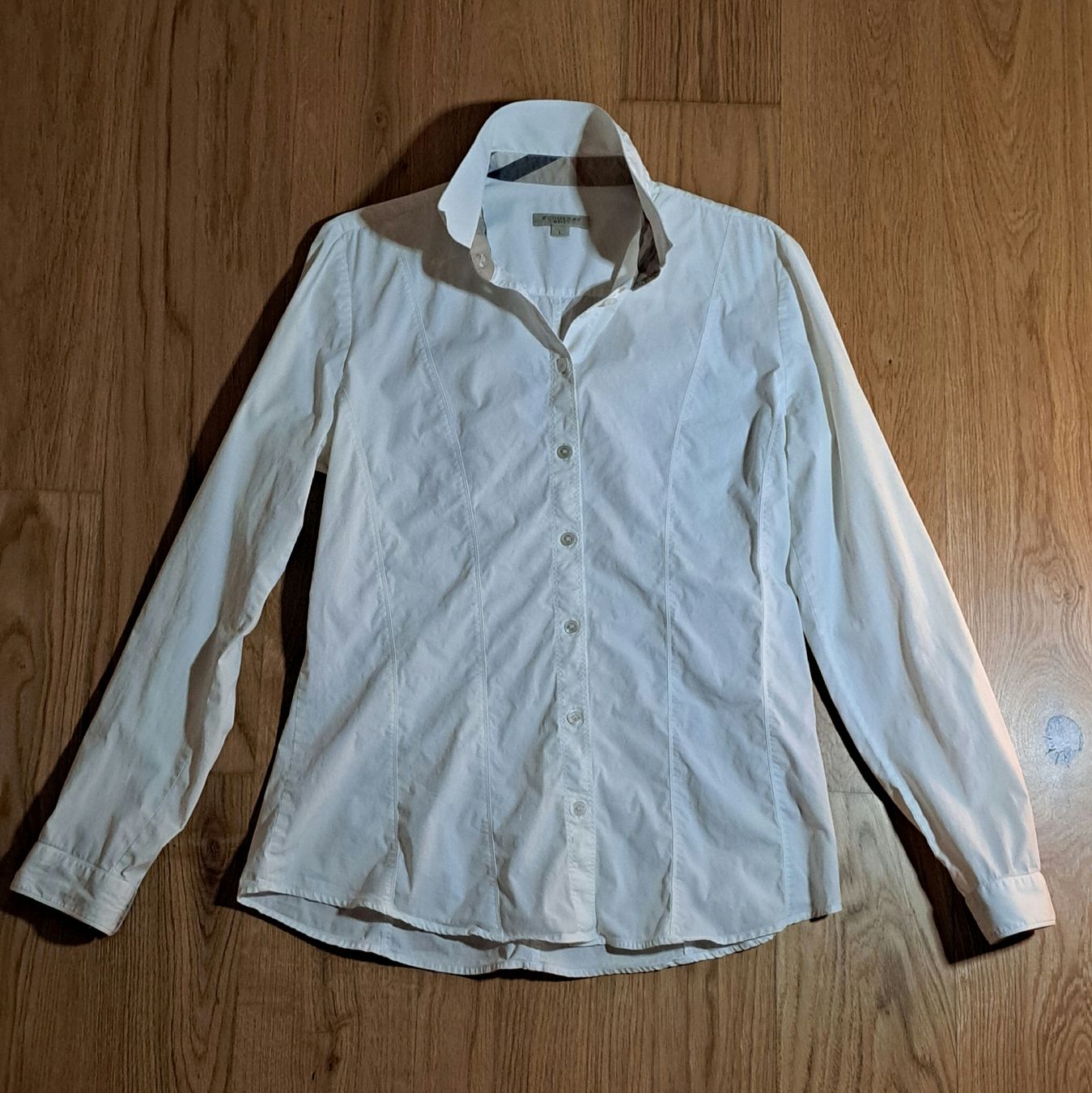 Burberry Camicette: Burberry Brit Bluse weiss – Nuovo (secondo la descrizione) da Richterswil venduto da Viorella 2
