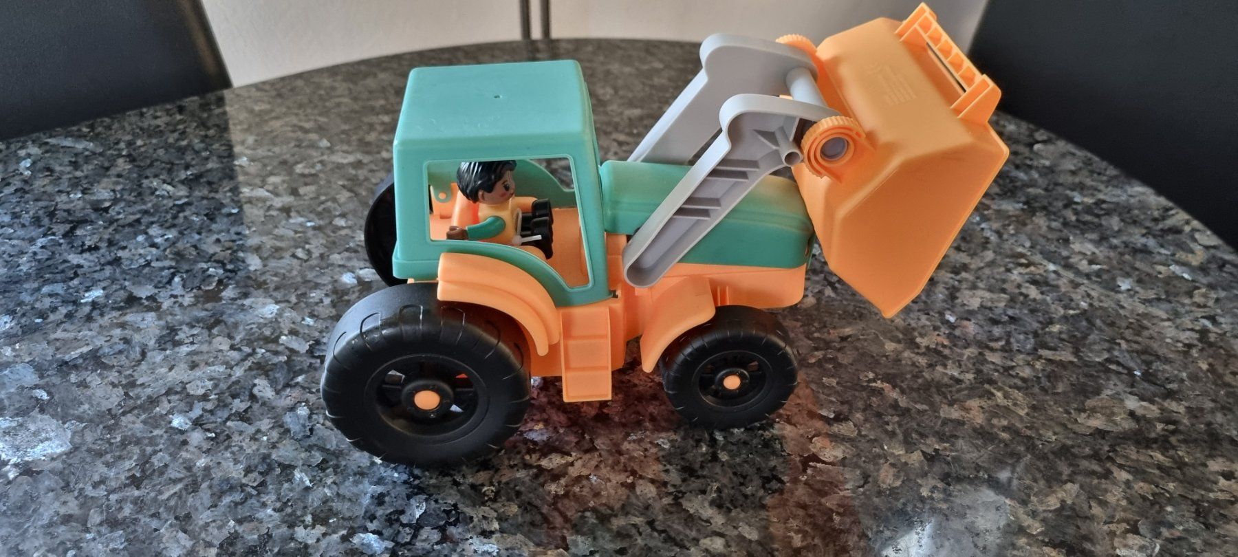 Jouets: Spielzeug Bagger mit Figur neu – Neuf (Voir description) à egliswil par Maggy6 1