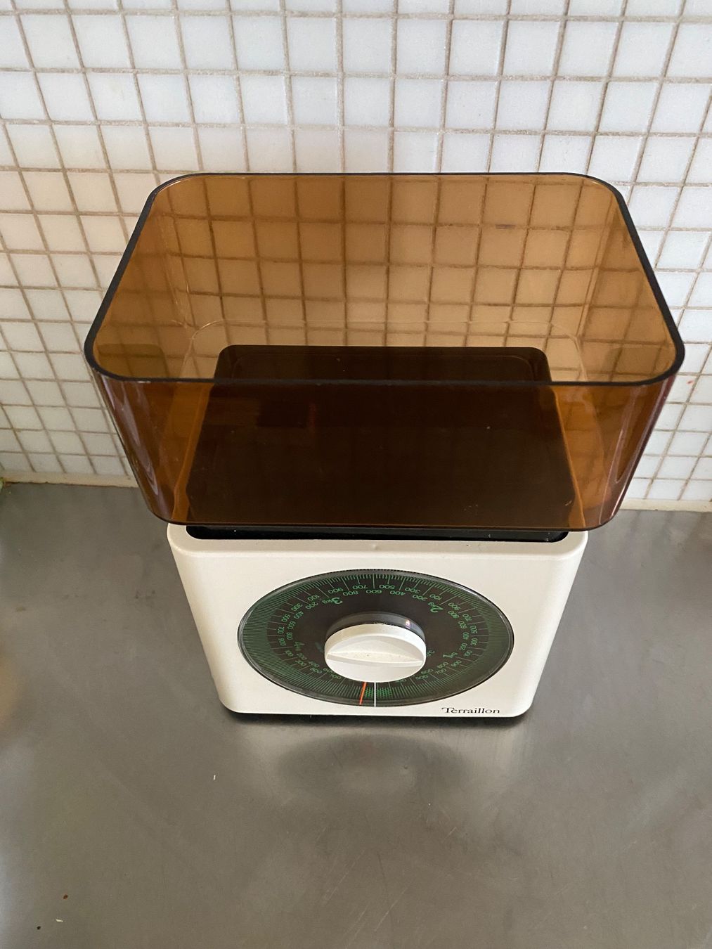 Terraillon Bilance da cucina: Küchenwaage Terraillon Designklassiker 70er – Usato da Solothurn venduto da BORGHAGEN 7