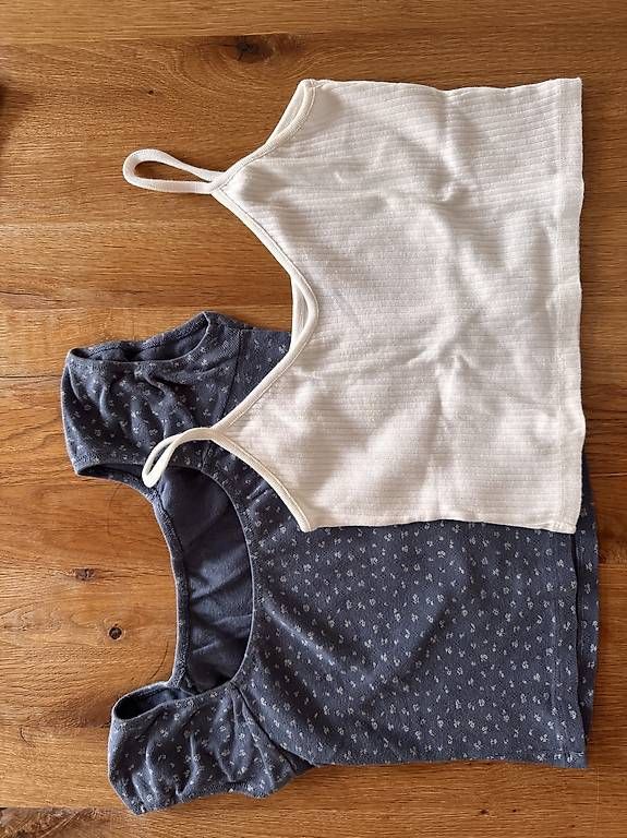 Brandy Melville Camicette, T-shirt & Top: 2 Tops – Usato da Ebmatingen venduto da F.Bullet