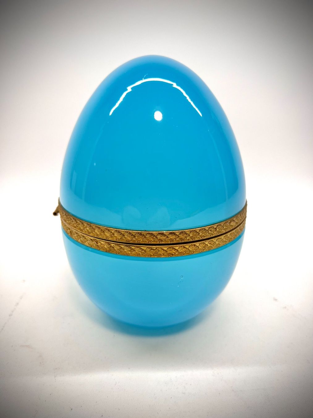 Flaconi: Französisches Opaline‑Glasobjekt mit Ormolu‑Monturen – Usato da Männedorf venduto da MrAnderson 3