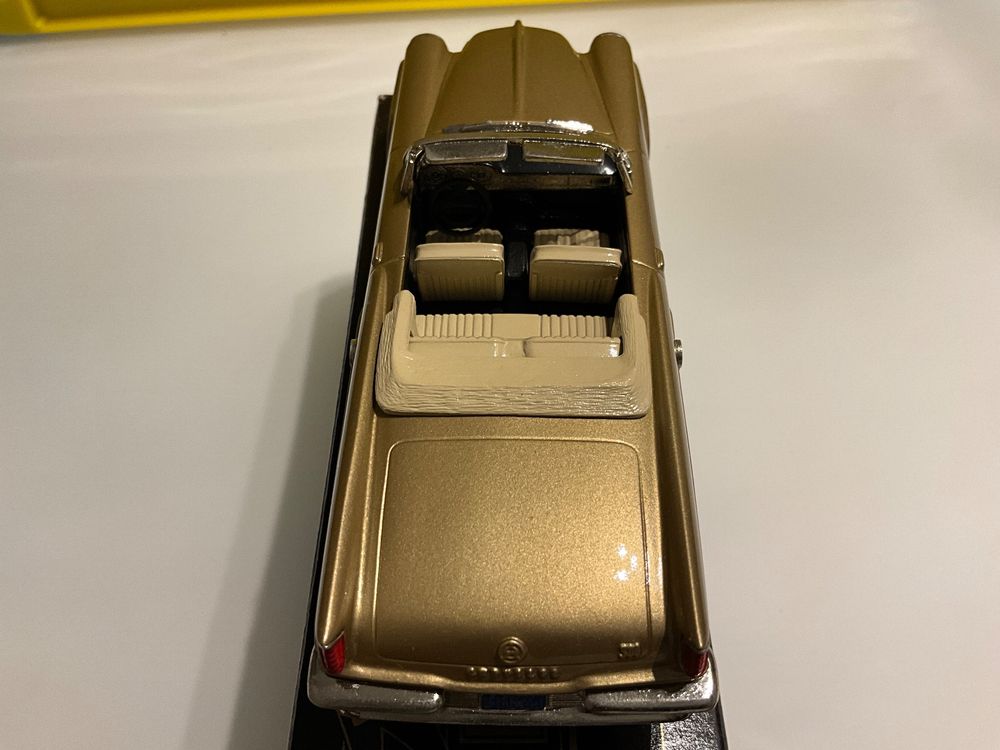 1/43 BROOKLIN 41 CHRYSLER 300E CONVERTIBLE 1959