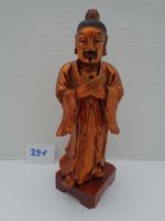 China geschnitzte Holzfigur auf Sockel
