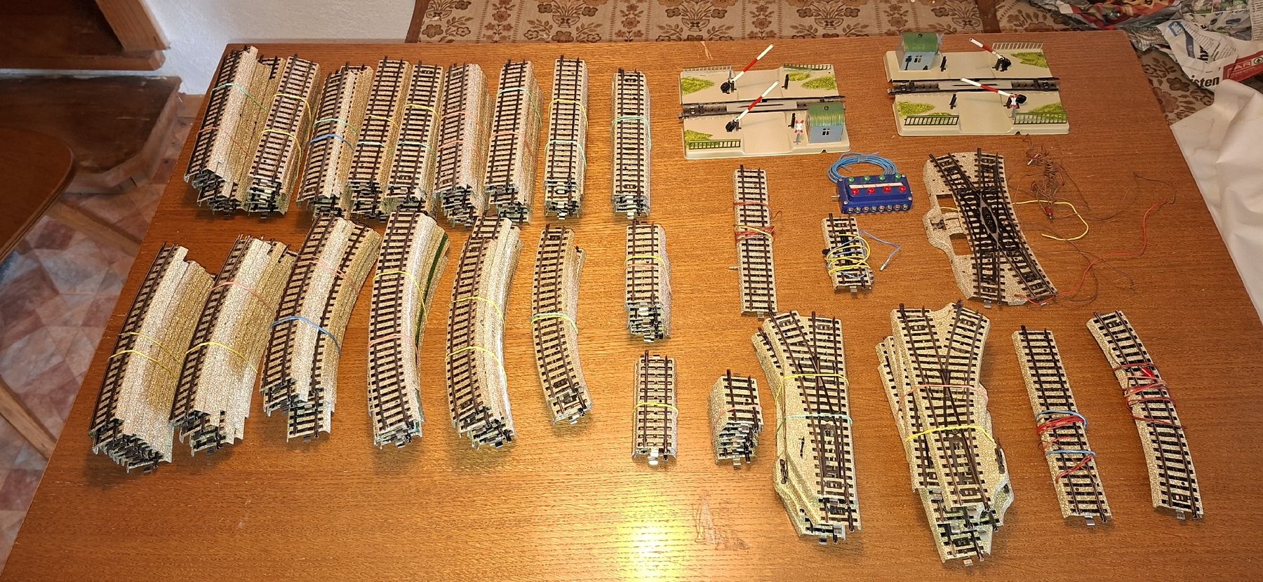 Märklin Modellini di ferrovie: H0 Märklin M Gleis Konvolut. – Difettoso da Pfäffikon ZH venduto da gub_2j76 1