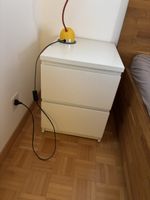 Nachttisch MALM von IKEA 2 Schubladen guter Zustand