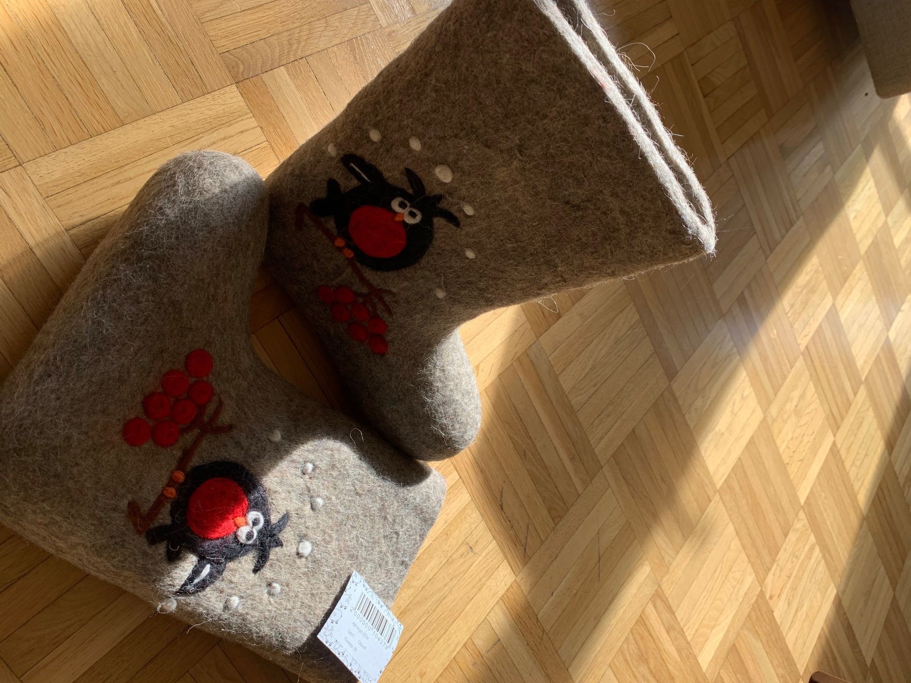Schuhe für Jungen: Authentische sibirische Filzstiefel, Gr. 33, CHF 50 – Neu und originalverpackt aus Horgen von lma_gg9w 1