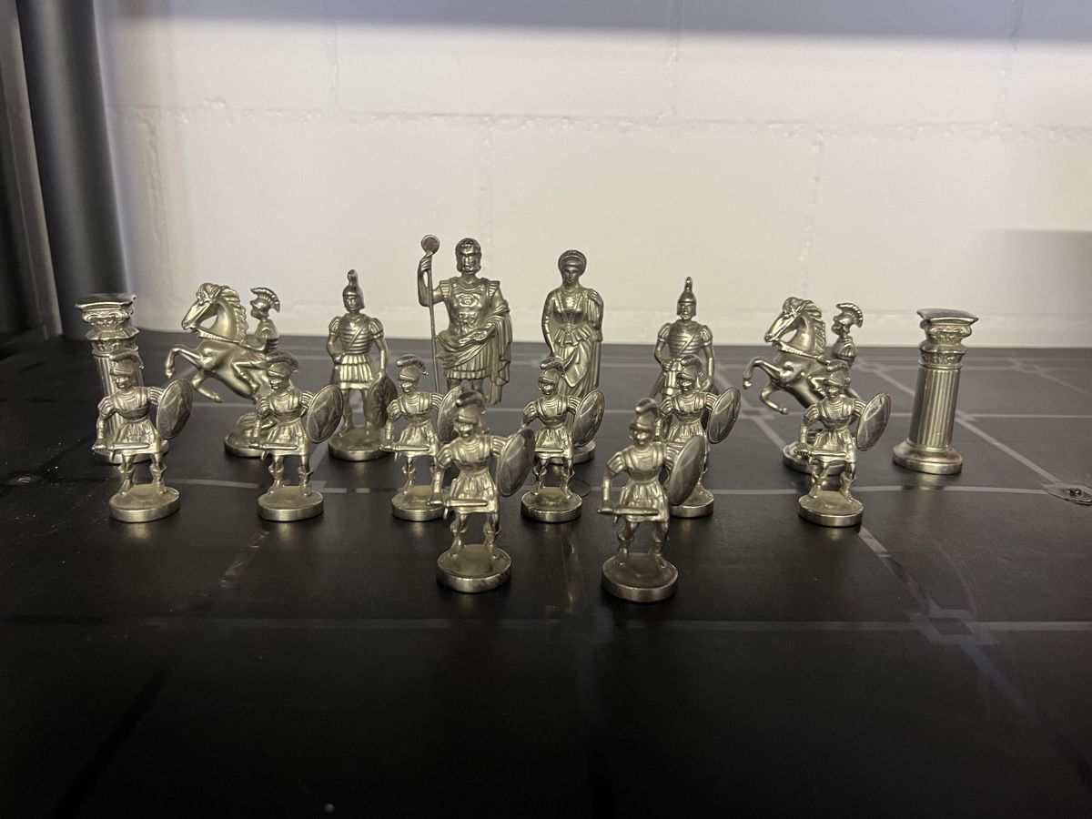 Giochi: Schachfiguren aus Zinn – Usato da Seon venduto da Sunny-Schmuck78