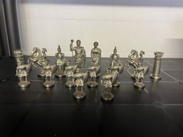 Schachfiguren aus Zinn