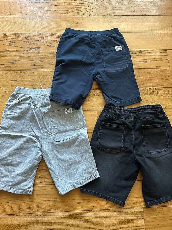 Pantalons: Hosen Jungs kurz Gr.158 – D'occasion à Ilanz par nvi_9r69 1