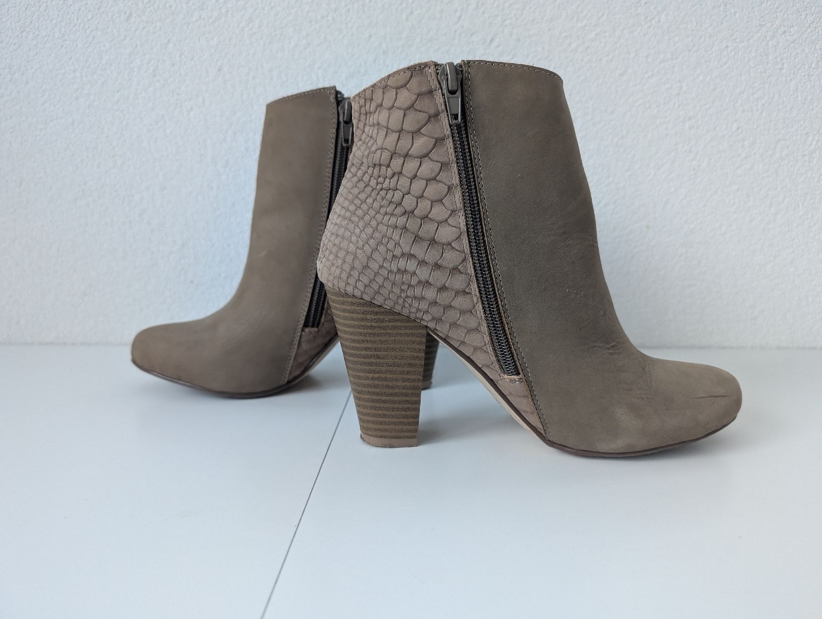 Scarpe da donna: Chaussures à talons Noiz taille 38 – Nuovo (secondo la descrizione) da Sierre venduto da Dorianex6 3