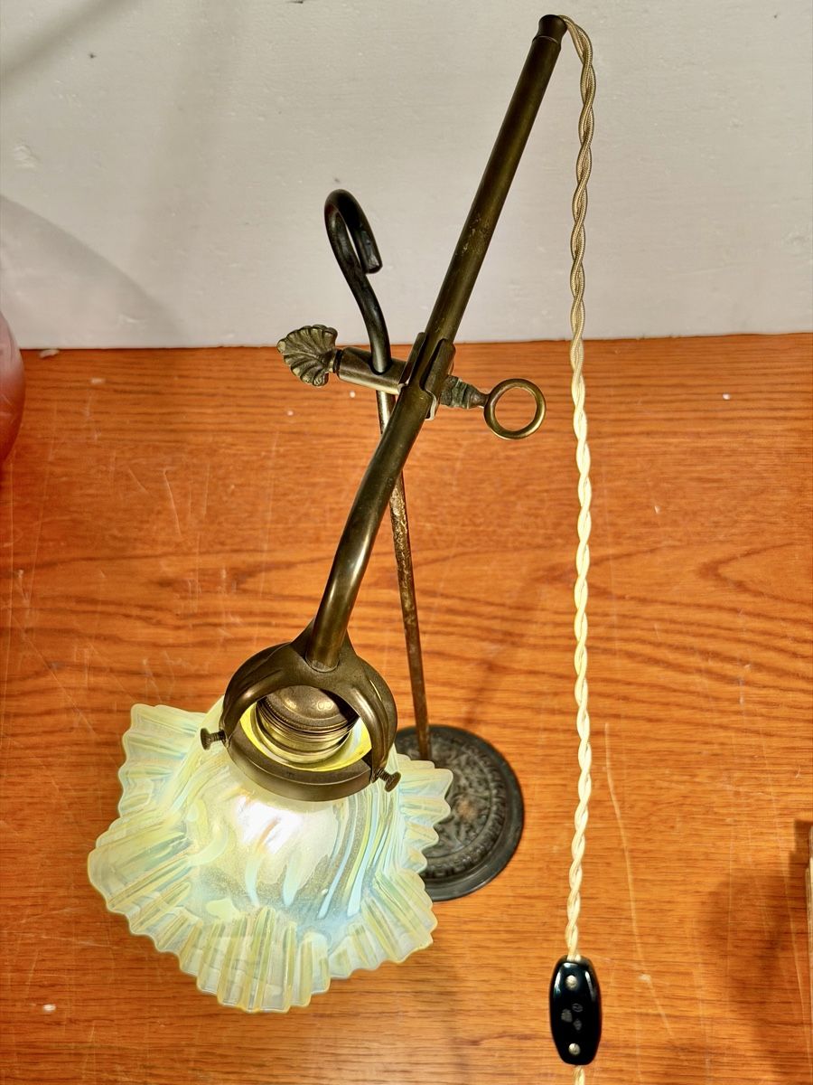 Lampade: Antique Table Lamp, Glass Shade, Metal Base – Usato da Lausanne venduto da artnouveau04 3