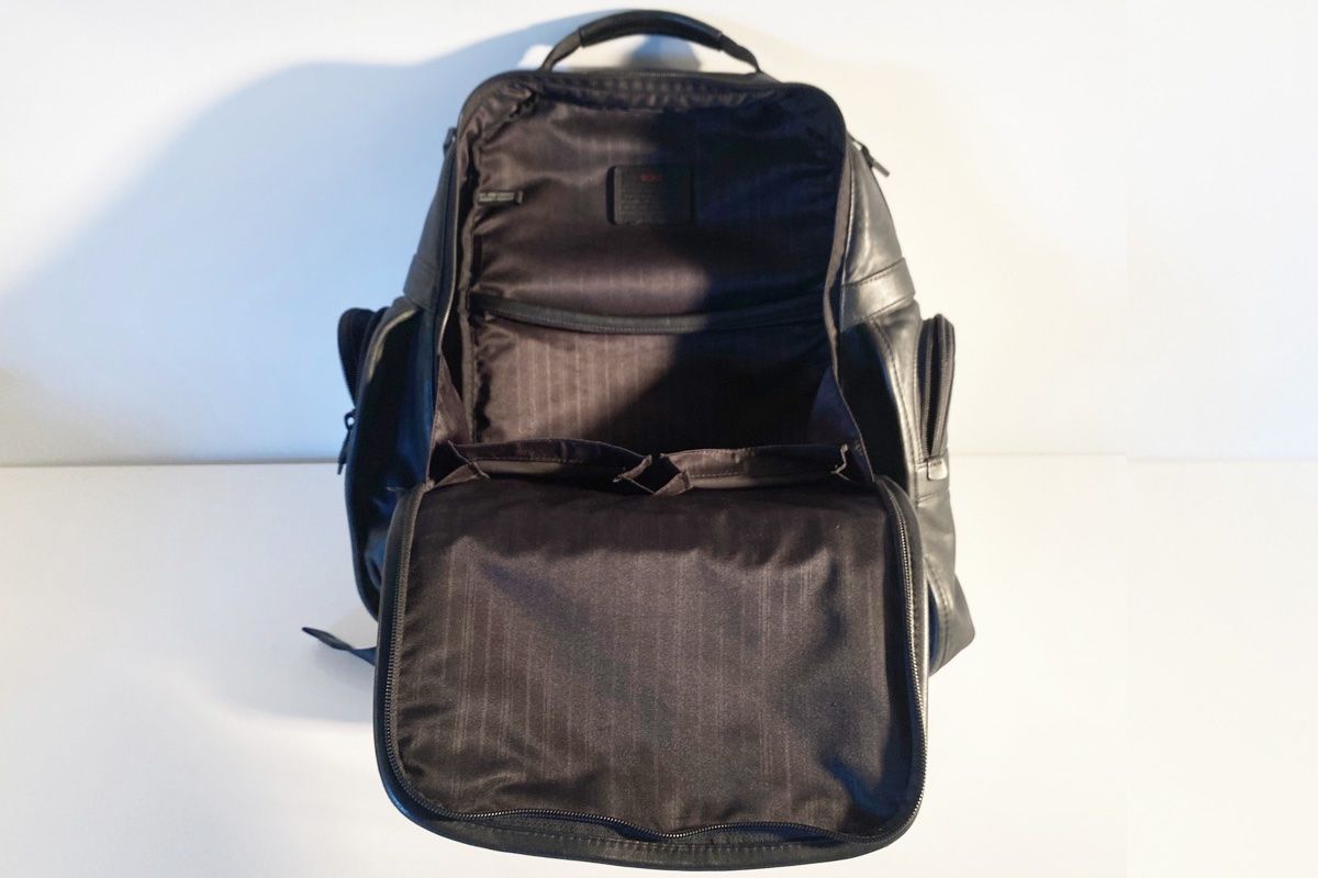 Tumi Zaini: Schwarzer TUMI Rucksack Leder Laptoprucksack – Usato da Ballwil venduto da ClassicGallery 1