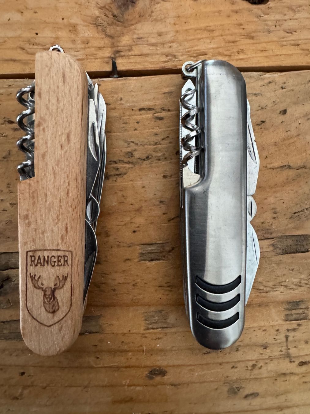 Coltelli tascabile: Taschenmesser Ranger Holz - Metall – Usato da Münchenbuchsee venduto da kalapani