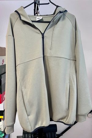 Kapuzenjacke Urban classics grün Gr.L