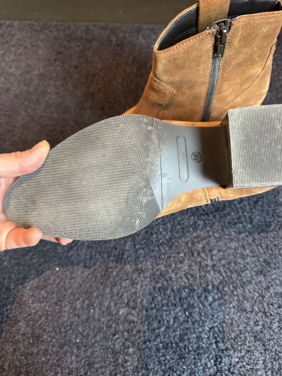Dune London Damenschuhe: Dune Cowboystiefeletten  – Gebraucht aus Klosters von jewelsy 2