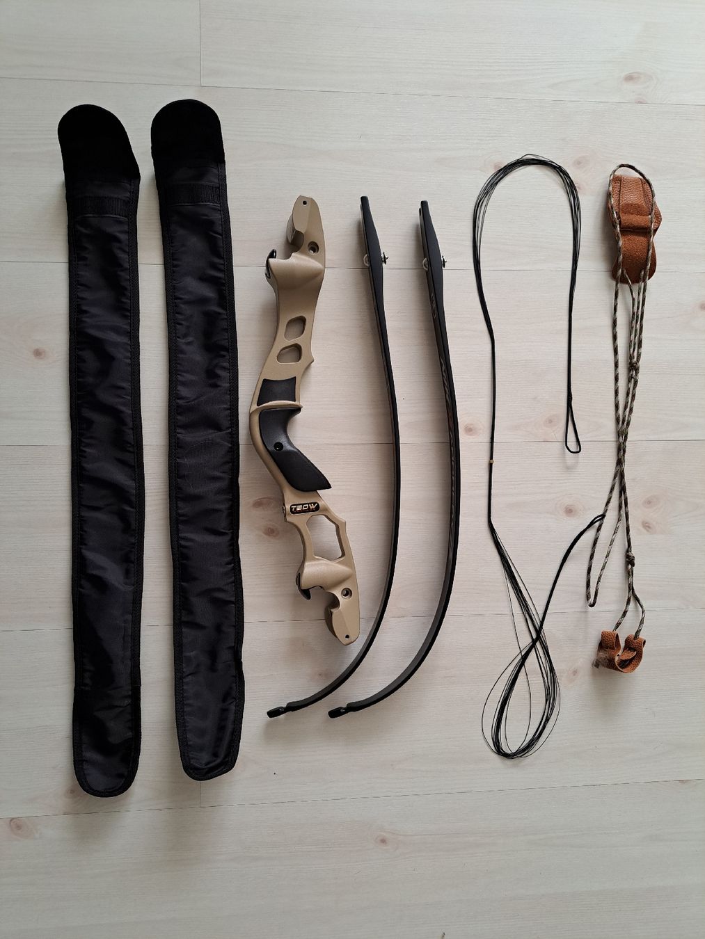Tiro con l'arco: Recurve - Pfeilbogen – Nuovo (secondo la descrizione) da Brütten venduto da Nina20 5