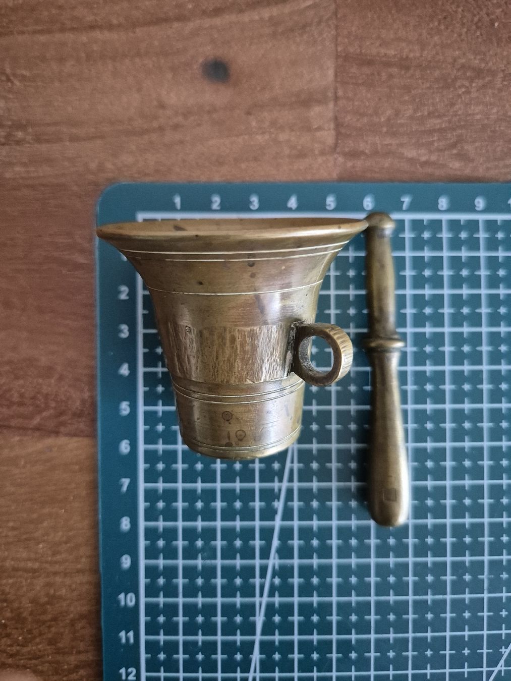 Altro per cucinare: Antiker Mini Mörser – Usato da Zürich venduto da Dalema13 4