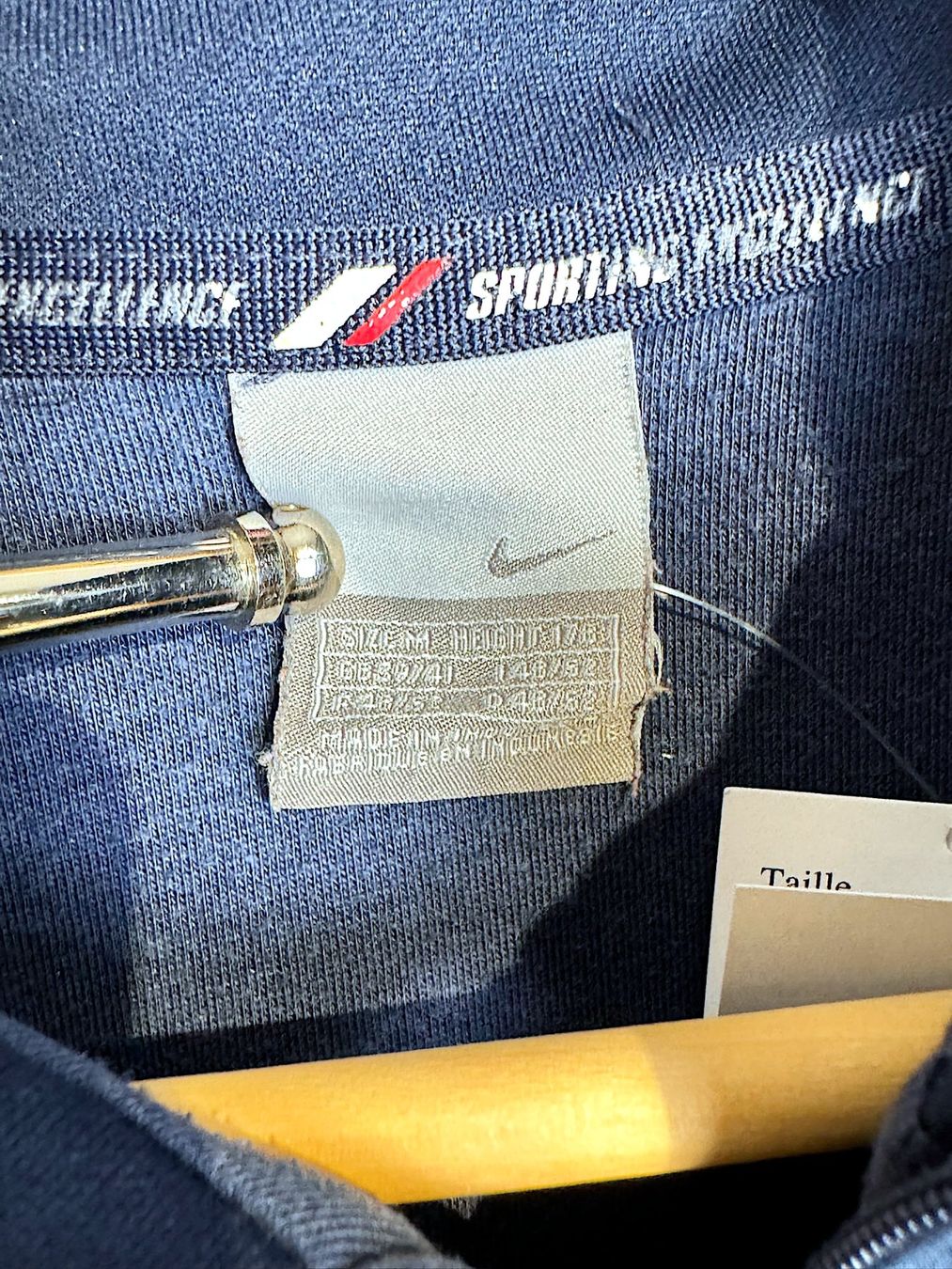 Nike Giacche: VINTAGE 90s NIKE TRACKSUIT TOP SZ: M – Usato da Cortaillod venduto da Stay_Alive_vintage 3