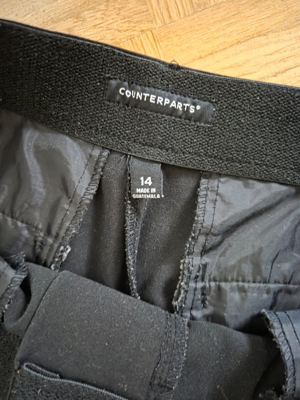 Pantaloni: schwarze Hose, 42 – Usato da Liestal venduto da ITOlio 3