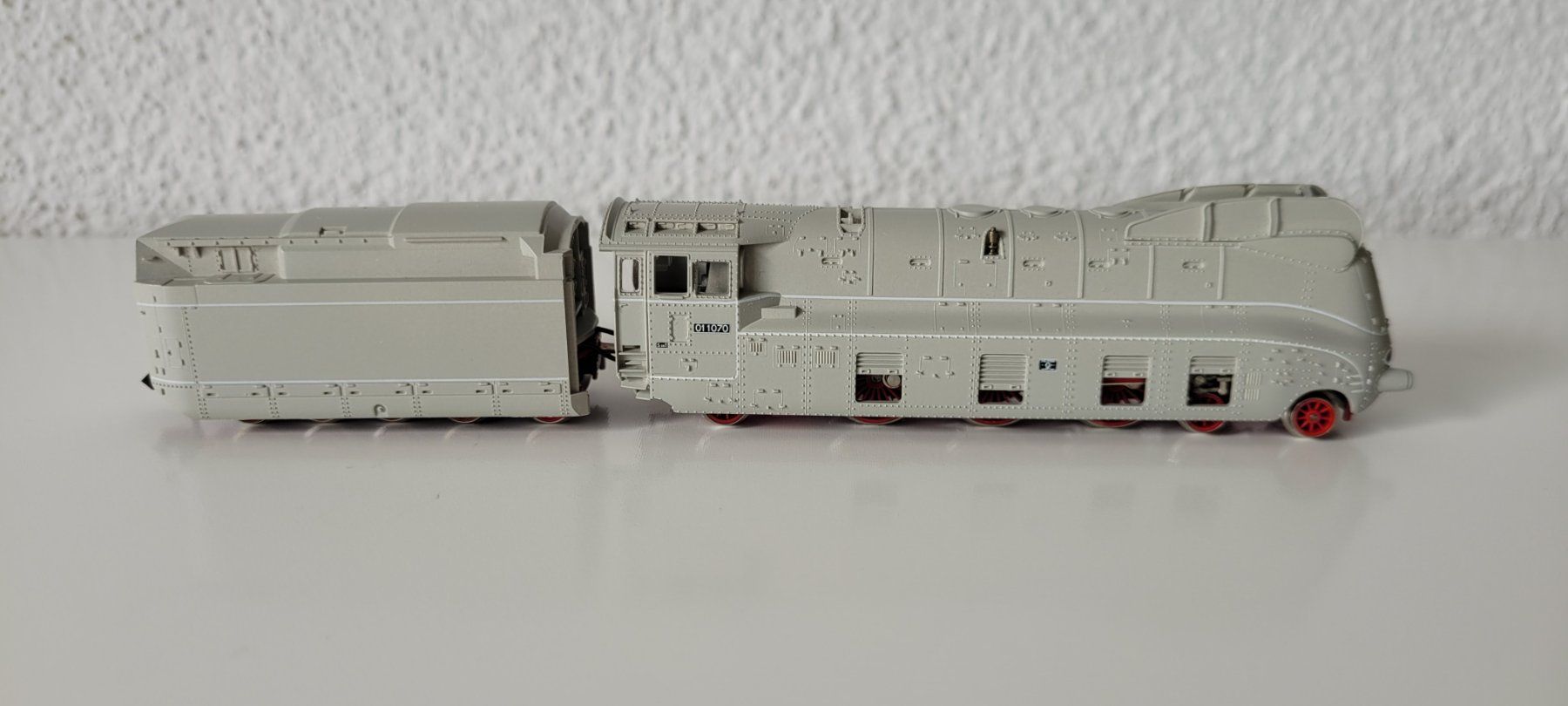 Fleischmann Modellini di ferrovie: DRG Schlepptender-Dampflok BR 01 – Usato da Wittenbach venduto da Hase113 1